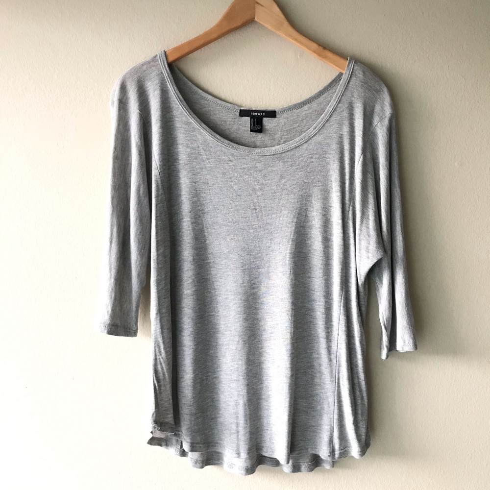 Forever21 Gray 3/4 Sleeve Scoop Neck Top